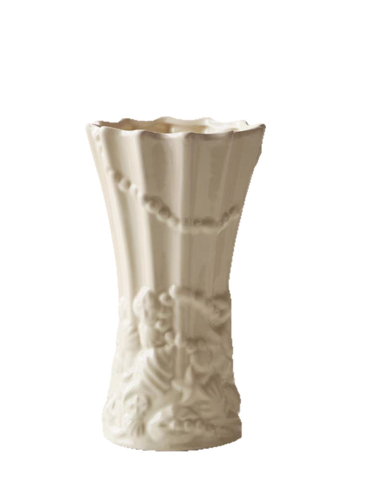 Grote vaas van keramiek in Franse stijl met reliëf, hydroponische vaas voor rozenarrangement, luxe decoratie voor woon- en eetkamer.
_voghion.com