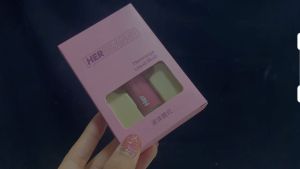 HERORANGE Monochrome Liquid Blush: Waterproof & Long Lasting