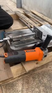 SHINING เครื่องเจียร์ เครื่องเจียร์ไฟฟ้า หินเจียร์ หินเจียร์ไฟฟ้า ลูกหมู 4 นิ้ว 800W รุ่น SH-954 พร้อมด้ามจับ