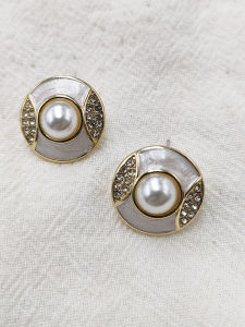 Retro Silver Needle Earrings Womens Fashion Simple White Drip Oil Ear Jewelry Elegant Sensation B889 Alloy Embedded Artificial Gemstone