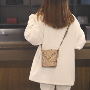 Trendy 2025 Bucket Shaped Crossbody Small Bag for Women Autumn Winter Fashion Versatile High End Feeling Handbag by MingYaNa