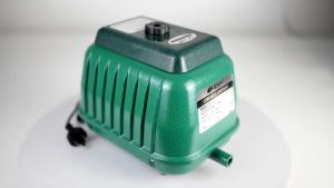 ปั้มอ็อกซิเจน ปั๊มลม ปั๊มลมบ่อปลา บ่อปลา ปั๊มลมบ่อปลา รุ่น LP-20 / LP-40 / LP-60 / LP-100 / LP-200 Air Pumps Bonetar HP-180 HP-300