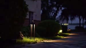 Lampu Taman LED Minimalis Outdoor Hitam 12 W Watt