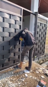 pagar rumah bukaan geser lipat minimalis