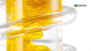 Garnier Bright Complete Vitamin C Booster Serum 15ml