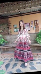 เดรส เดรสผู้หญิง  เดรสสาวอวบ เดรสยาว อกแต่งพู่ ฟรีไซด์อก32-42 นิ้ว ความยาว 49 นิ้ว  กระโปรงระบาย 3 ชั้น พลิ้วสวยมาก เนื้อผ้าสปัน มีน้ำหนักทิ้งตัวสวย สไตล์โบฮีเมี่ยน พร้อมส่ง จากไทย