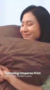 Sprei California Queen Fitted/Flat 160X200 Bantal 2 Guling 2