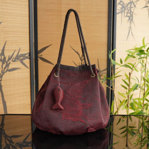 New Chinese Style Silk Drawstring Bag with Pendant Fragrant Cloud Silk Single Shoulder Bag for Women Hand Washable Square Shape