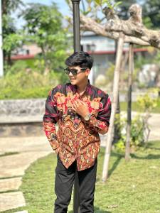 KEMEJA PREMIUM NALANDRA MERAH BATIK FLORIST
