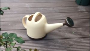 [HY] 4L Watering Can Plant Flower Garden Gardening Tools 园艺植物浇花浇水Bekas Siram Pokok Bunga