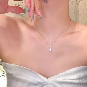 Elegant Minimalist Zircon Tear Drop Necklace for Women Korean Style Versatile Clavicle Chain High-End Sensation Popular Internet Neck Chain