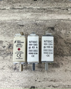 *READY STOCK* NT00C 25A 63A63A RLT 100A CUT OUT FUSE / KNIFE FUSE / BLADE FUSE TNB