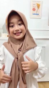 MAF Hijab Pashmina Oval Anak Jersey Usia 4-12 Tahun Pashmina Instan Anak