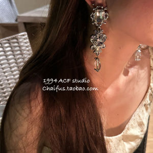 Chic French Retro Light Luxury Alloy Earrings with Embellishments for Women Geometric Pattern Design in Silver and Gold Plated