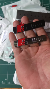 Logo miếng dán SLine bằng kim loại trang trí ô tô xa máy dài 7.2cm