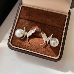 CAFFTI | 999 Sterling Silver Pearl Earrings