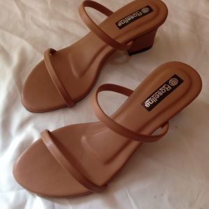 sandal wanita terbaru kekinian terlaris