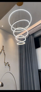 Lampu Gantung Minimalis 100cm 120cm Lampu Gantung Aesthetic Remote control 5 Ring Gold LED 300W 3 Warna Lampu Hias Gantung Cafe/Ruang Tamu/Ruang Makan /Kamar Tidur bsu