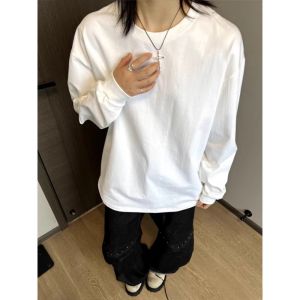 เสื้อยืดคอกลมแขนยาวลายทางสไตล์อเมริกัน CleanFit สำหรับผู้ชาย เสื้อเชิ้ตแขนยาวฤดูใบไม้ร่วง เสื้อผ้าทำงานลำลอง