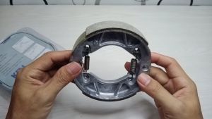 Kampas rem belakang Mio Sporty mio smile