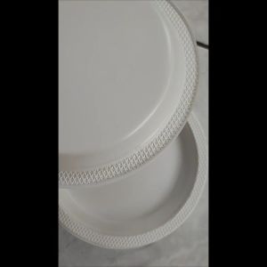 Piring Plastik Tebal Putih Susu 50pcs - P-9/P-7/P-6 Piring Sekali Pakai Tempat Makanan