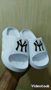 Sendal Anak Laki Laki Casual Sandal Pria Slip On Slide Korean Style