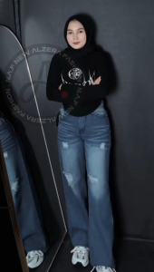 Highwaist Baggy Ripped Jeans Sobek Oversize kode 534 by Alzera