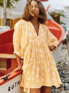 ชุดเดรสสั้นผ้าลายดอกไม้ทรงหลวมสำหรับผู้หญิง เอวสูง แขนยาว ช่วงคอวี สไตล์หวานๆ สำหรับฤดูร้อน