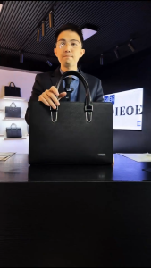 PADIEOE Superior leather handbag with high-end and fashionable style. Premium leather briefcase for men suitable for business and casual wear simple yet versatile.