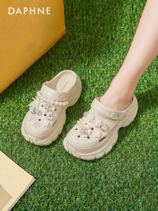 Daphne | Comfortable Pearl-Embellished Thick-Sole Sandals