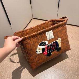 High Aesthetic Value Laundry Basket Luxury Minimalist Home Bedroom Bathroom Clothes Storage Basket Durable Fabric Basket