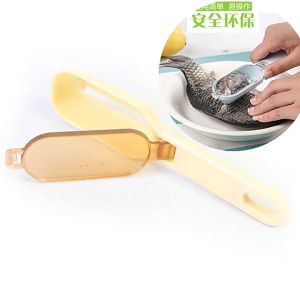 🔥ส่งเร็วทันใจ🔥ร้านไทย100%🔥ที่ขอดเกล็ดปลา(เกล็ดไม่กระเด็น) ที่ขูดเกล็ดปลา พร้อมกับที่เก็บเกล็ดในตัว เครื่องมือกำจัดเกล็ดปลา แบบใช้มือ อุปกรณ์ถอดเกล็ดปลา ที่ถอดเกล็ดปลา แบบมีฝาปิด Fish Scale Peeler ขอดเกล็ดปลาให้หลุดออกอย่างง่ายดายและรวดเร็ว พร้อมส่ง