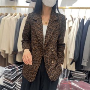 Elegant Casual Leopard Print Suit Jacket Womens 2025 Autumn New High-End Slimming Versatile Western Style Top Shirt