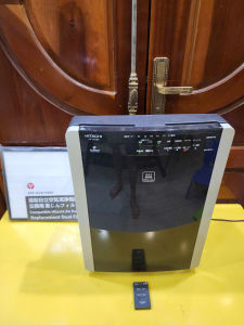 Máy lọc không khí và bù ẩm nội địa Nhật Hitachi EP-HV700 (XH) (3004159) (53W)_Hàng nội địa Nhật đã qua sử dụng điện 100V