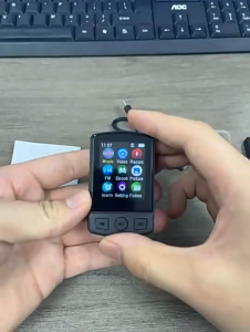 (local delivery) Kebidumei MP3 MP4 Player Bluetooth 5.0 1.8 Inch Screen Portable Sport Clip Walkman HiFi Sound Student Walkman with FM Radio E-Book
