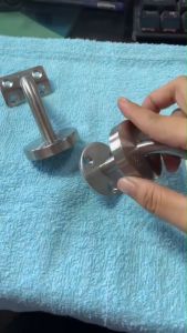 หูจับราวบันได หมุดจับราวบันได ราวเดี่ยว Stainless 304 ผิวแฮร์ไลน์ จับพื้นผนัง