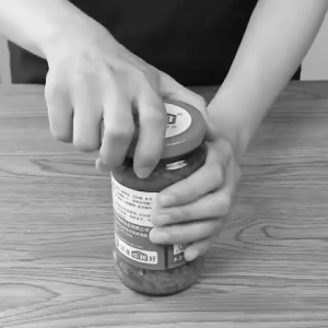 Adjustable Jar & Bottle Opener BBS