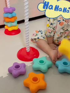 หอคอยสายรุ้งหมุนได้ ของเล่นเสริมทักษะการเคลื่อนไหวที่ดีสำหรับเด็ก หอคอยสายรุ้งแบบเรียงซ้อนจาก