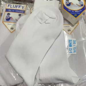 ถุงเท้านักเรียนสีขาวแบบยาว ผ้าไนลอนผ้าดี1แพ็คมี6คู่/12คู่ มีไซส์ 7-9 9-12 สินค้ามีพร้อมส่งค่ะ