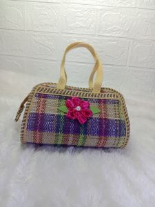 SOUVENIR Tas etnik anyaman pandan/tasmini /wanita unik