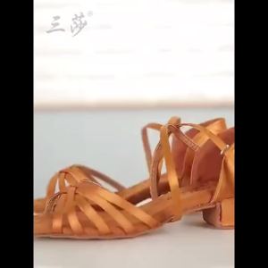 ＜1122＞ s5 Kasut Tarian Latin Kanak-Kanak Sansha Budak Perempuan Gadis Putih Kasut Tarian Pemula Pertengahan Tumit Tumit Rendah Kasut Menari Musim Panas