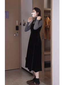 Elegant Velvet Halter Dress Womens Fashion Spring French Style Vintage Long Skirt A-Line Silhouette Sleeveless round Neck