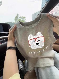 เสื้อกั๊กแขนกุดทรงเอสไตล์ใหม่สำหรับผู้หญิงในช่วงฤดูร้อนปี 2025 ดีไซน์เก๋ไก๋ แขนกุดสีเทา สำหรับใส่กลางแจ้ง ผ้าโพลีเอสเตอร์