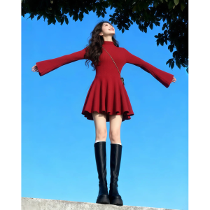 SUHUIQIAN | V-neck Knit Long Dress Autumn Winter Inner Wear Elegant Waist Shaping