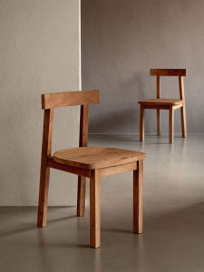 Retro Wooden Dining Chair Simple Back Design for Home Use Or Vacation Rental Wuyi Solid Wood Crafted Seat with Soft Cushion