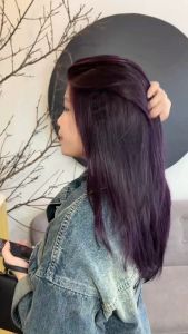 HOÀN TIỀN 15% - Thuốc nhuộm tóc màu tím đentặng kèm oxy trợ dưỡng và bao tay