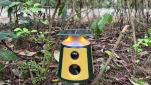 Solar Animal Repeller 360°PIR Induction 5 Modes Outdoors Ultrasonic LED Light DC5V/USB Charging 2200mAh Waterproof For Mouse
