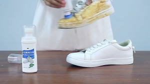 100ml Shoe Cleaner / Pembersih Sepatu Tanpa Air Sepatu & Sneakers Permukaan Sepatu