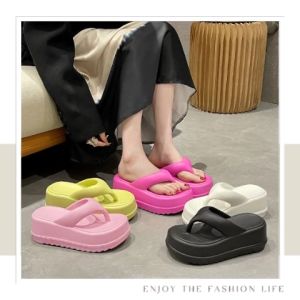 New LHFriday รองเท้าแตะหูคีบสีพื้นมี 4 สี แฟชั่นหูหนีบสไตล์สาวเกาหลี น้ำหนัก 40 ปริมาณ