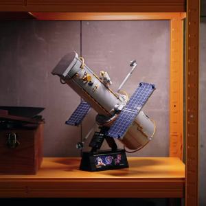 LEGO Icons 11382 Hubble Space Telescope (1252 Pieces)